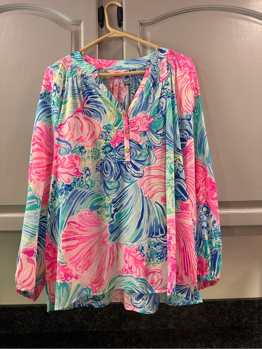 Lilly Pulitzer silk Elsa top size Medium